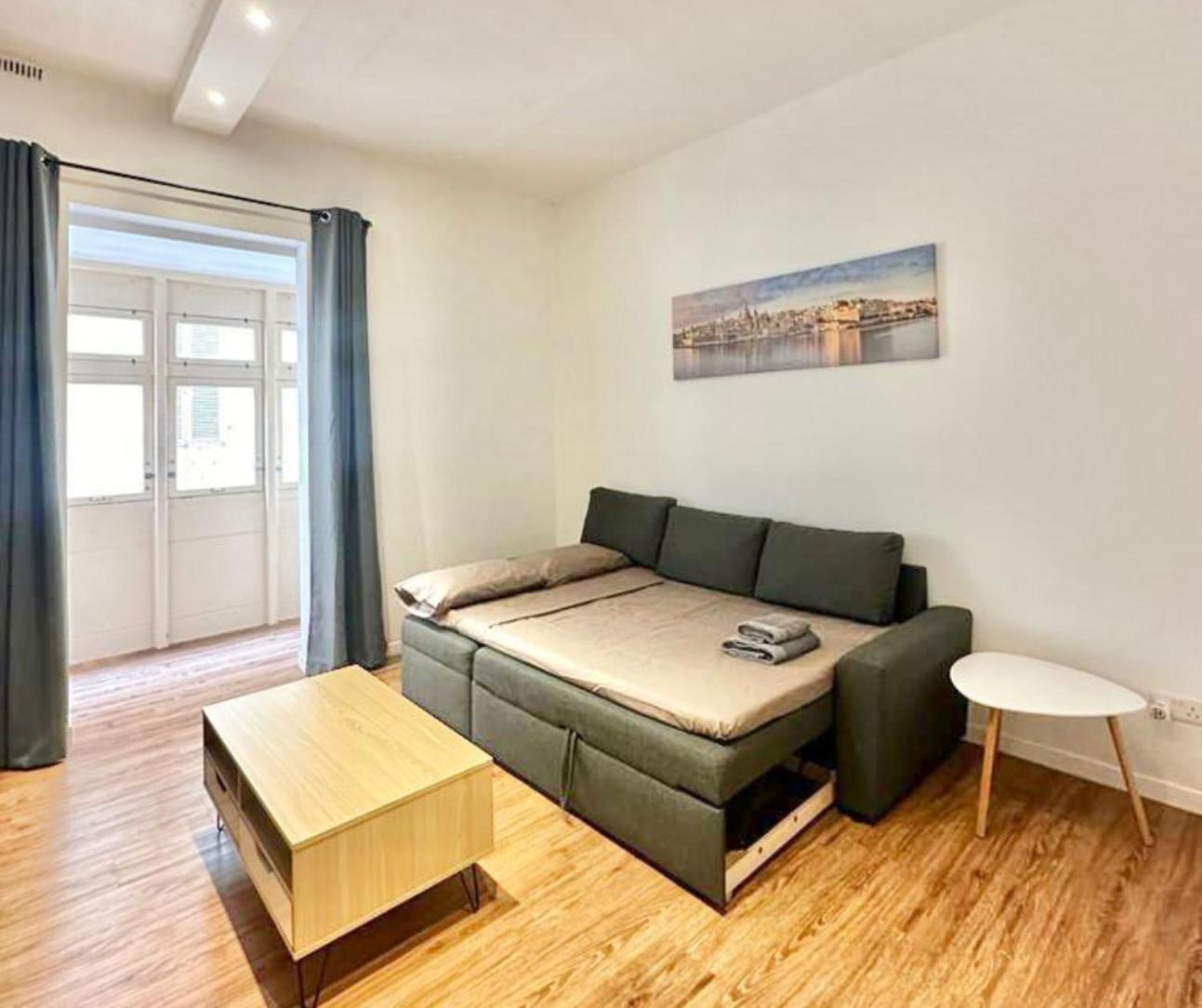 Central And Modern Valletta Flat Exterior foto
